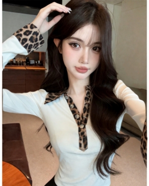 BY31415# 復古V領豹紋拼接純棉T卹