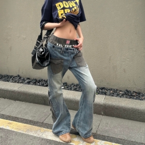 BY31690# 雙腰斜面拼接條紋水洗藍牛仔褲